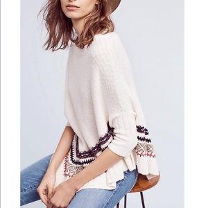 Sleeping on snow woodland stroll poncho Pullover